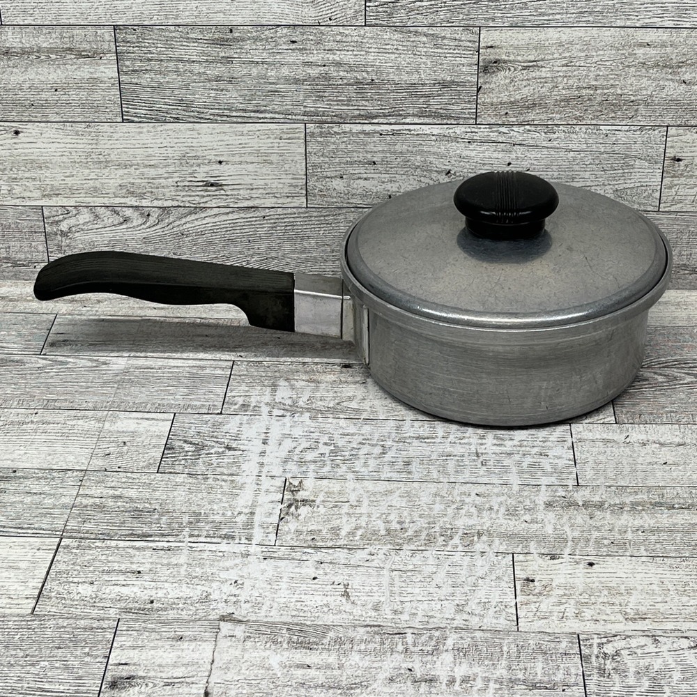 Vintage Kitchen Craft Cast Aluminum 1‎ Qt Saucepan With Lid Model 2261